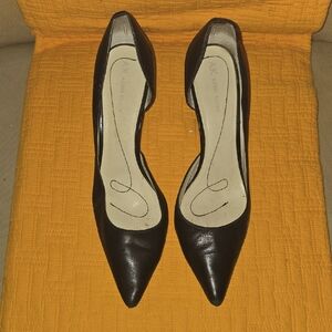 Anne Klein Black Pointed Toe Heels